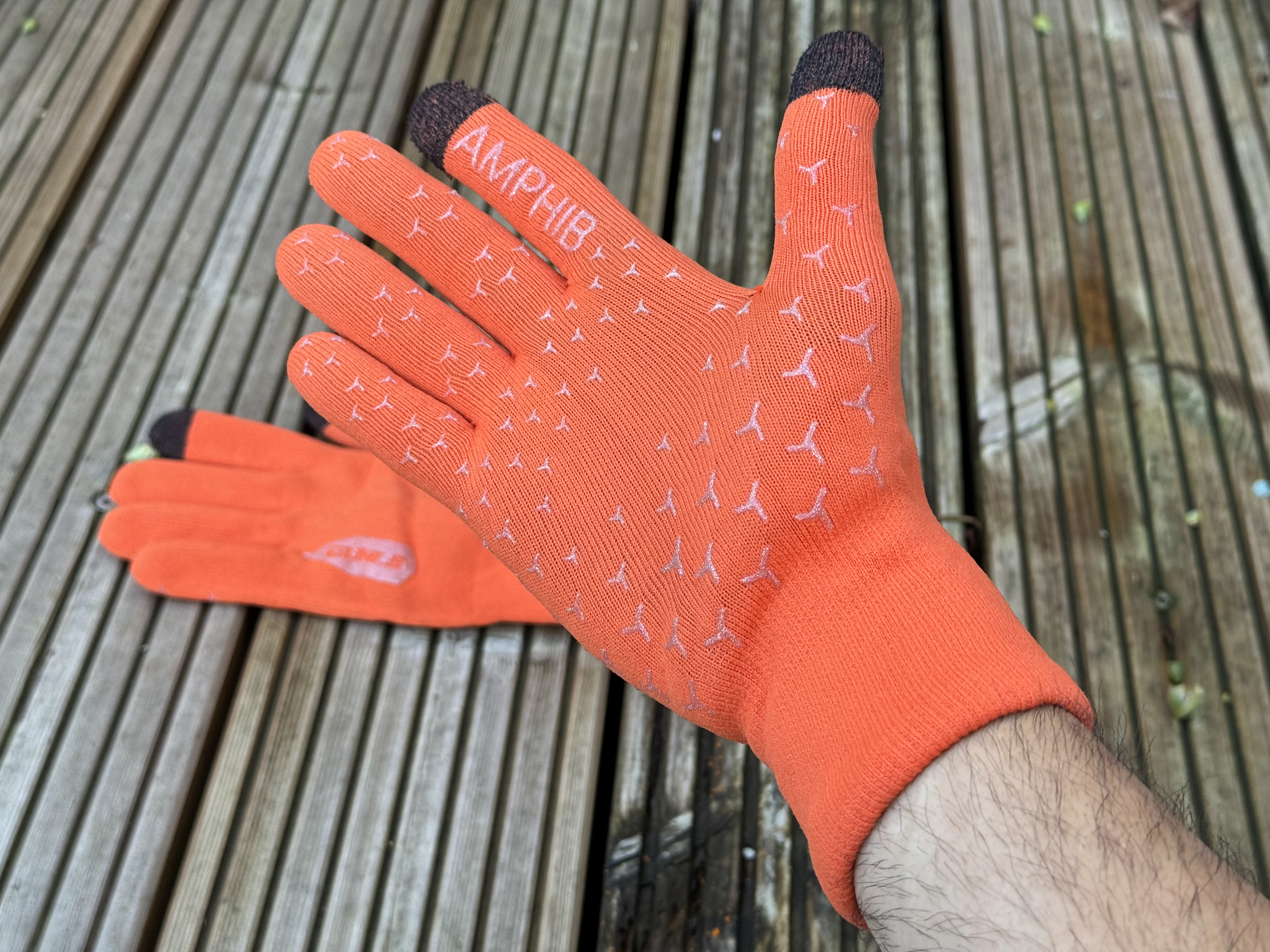 Q36.5 Rain Glove