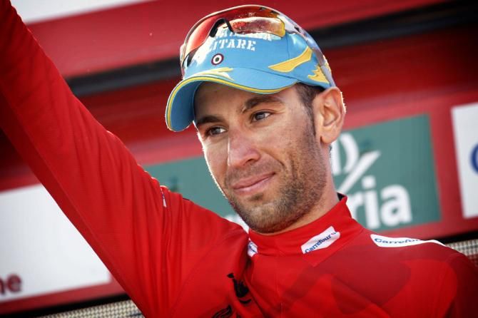 Vincenzo Nibali (Astana) became the surprise leader of the Vuelta after stage 4 following former red jersey wearer Chris Horner being on the wrong side of a split