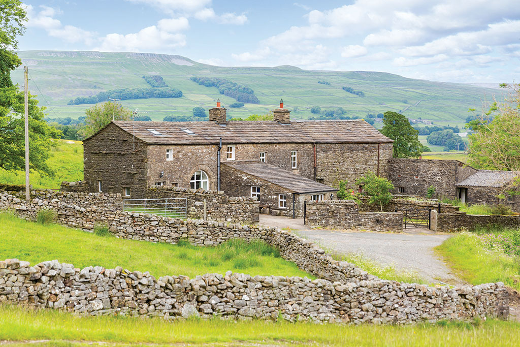 House for sale: High Bands, Gayle, Hawes, North Yorkshire.