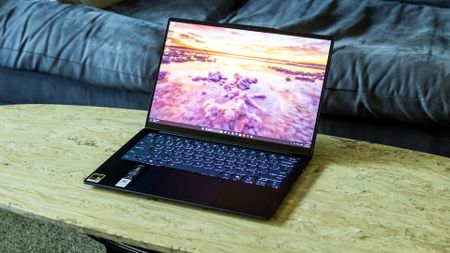 Lenovo Yoga Slim 7x