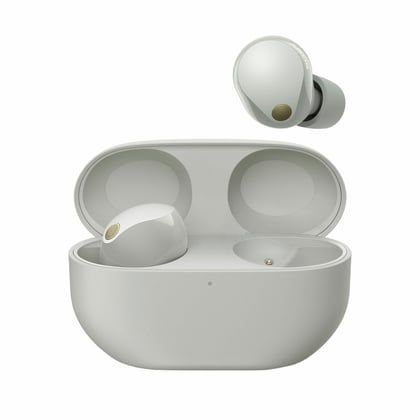 A leaked look at the upcoming Sony WF-1000XM5 in white.