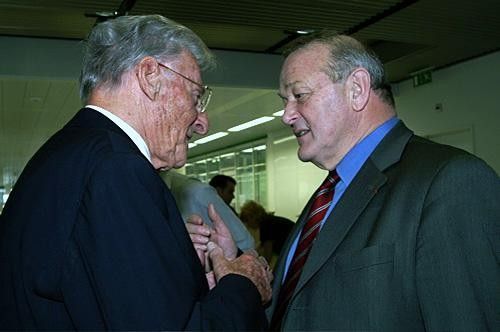 Ferdi K&uuml;bler: the oldest living Tour de France champion (left) with Jean-Marie-Leblanc. K&uuml;bler won the Tour de France in 1950, the first Swiss rider to do so.