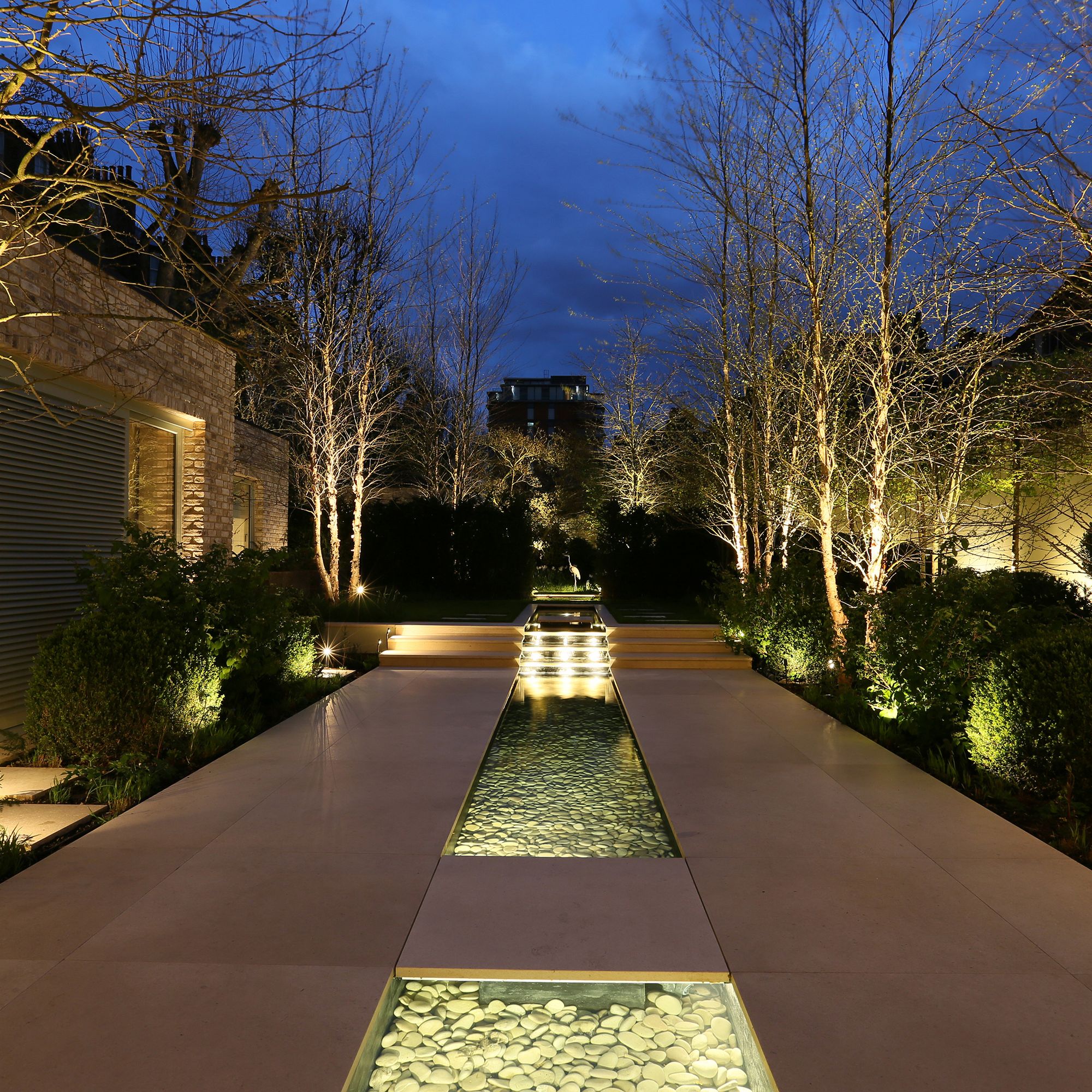 John Cullen Lighting in Japanese-style garden