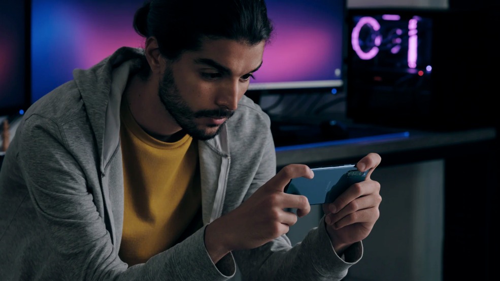 WIN! The ultimate Xperia 5 II gaming bundle from Sony - worth over £1,000*!