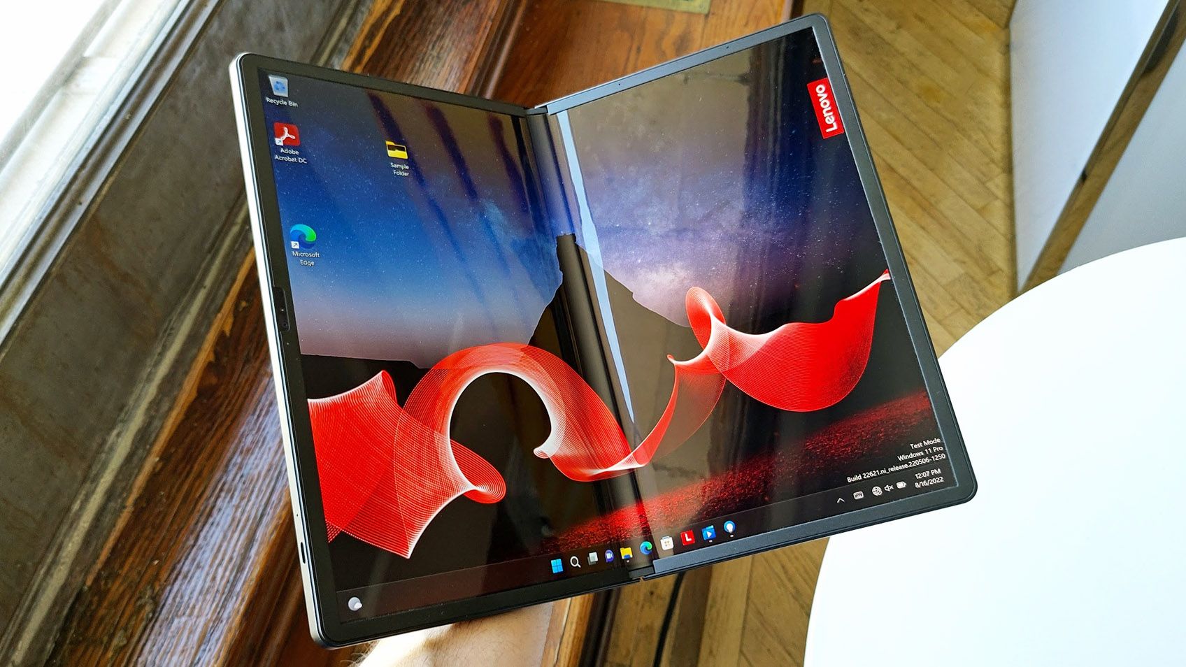 Hey PC makers, it’d be nice to get a folding mobile monitor before a