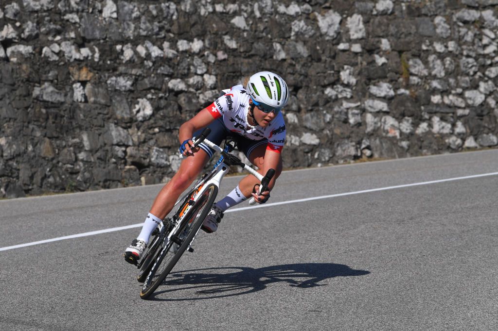 Jolanda Neff on the attack