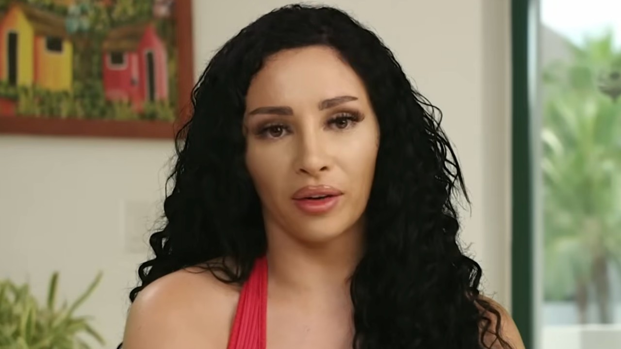 Sophie talking about Pedro