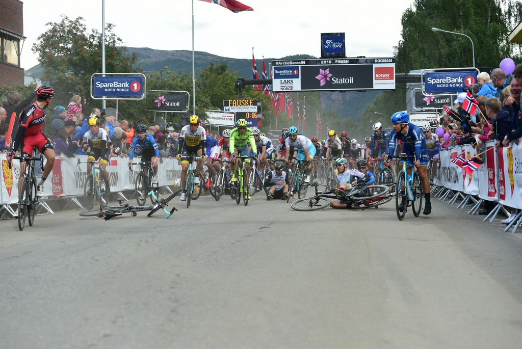 The crash marred stage 1 sprint