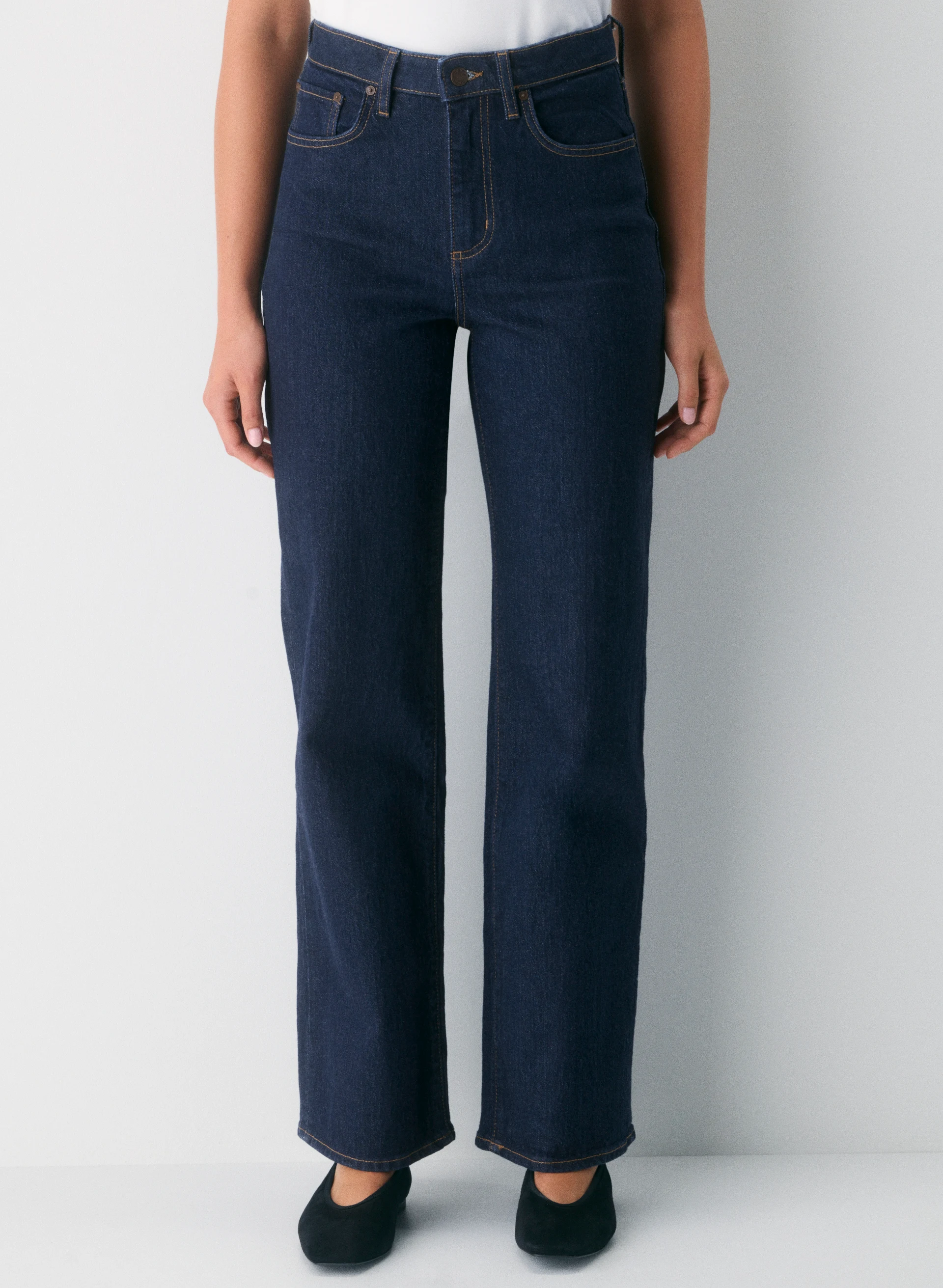 Remy Curve-Fit Hi-Rise Wide Jean