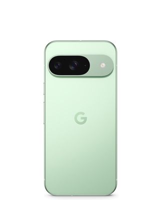 Google Pixel 9 render with extra space 