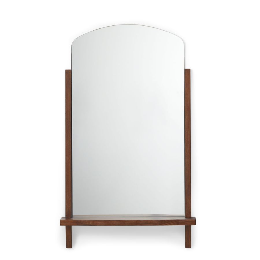 An entryway mirror