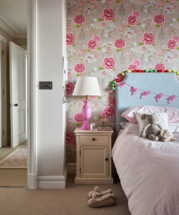 Children's bedroom wallpaper ideas: Add character with wallpaper