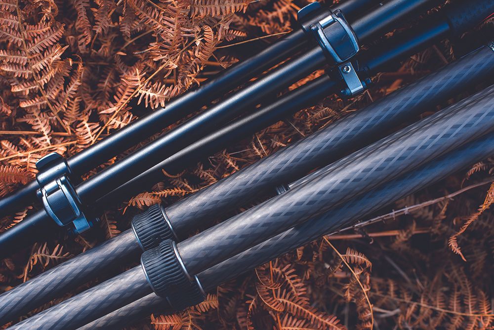 Carbon fiber vs aluminum tripod which is best for photography