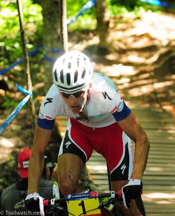 Jaroslav Kulhavy (Specialized) on the final climb