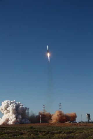 The Zenith-3M rocket launches with Russian Spectrum-R observatory aboard.