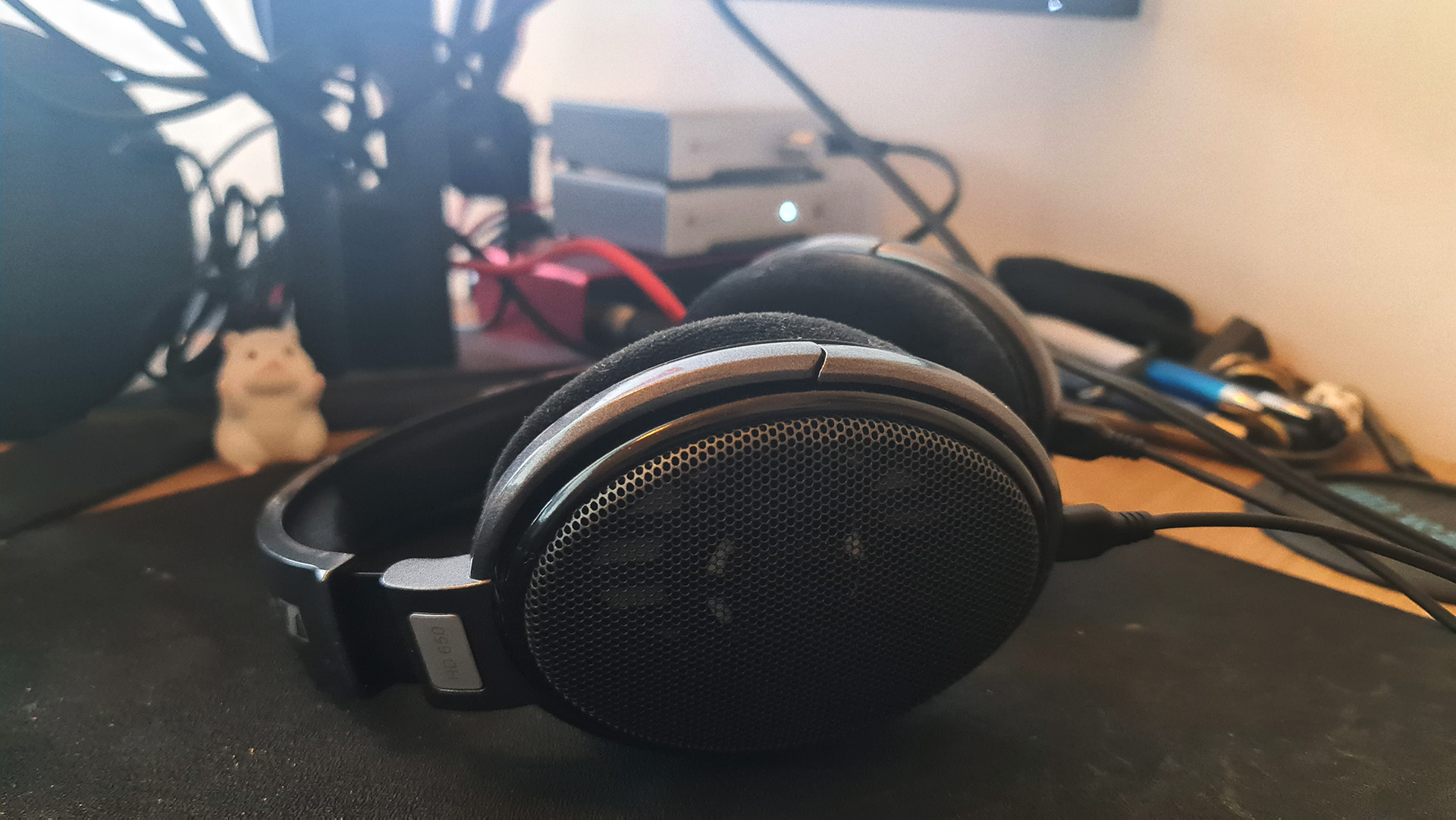 Sennheiser HD 650 headphones