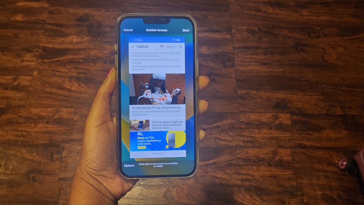 How to lock screen on iPhone Laptop Mag
