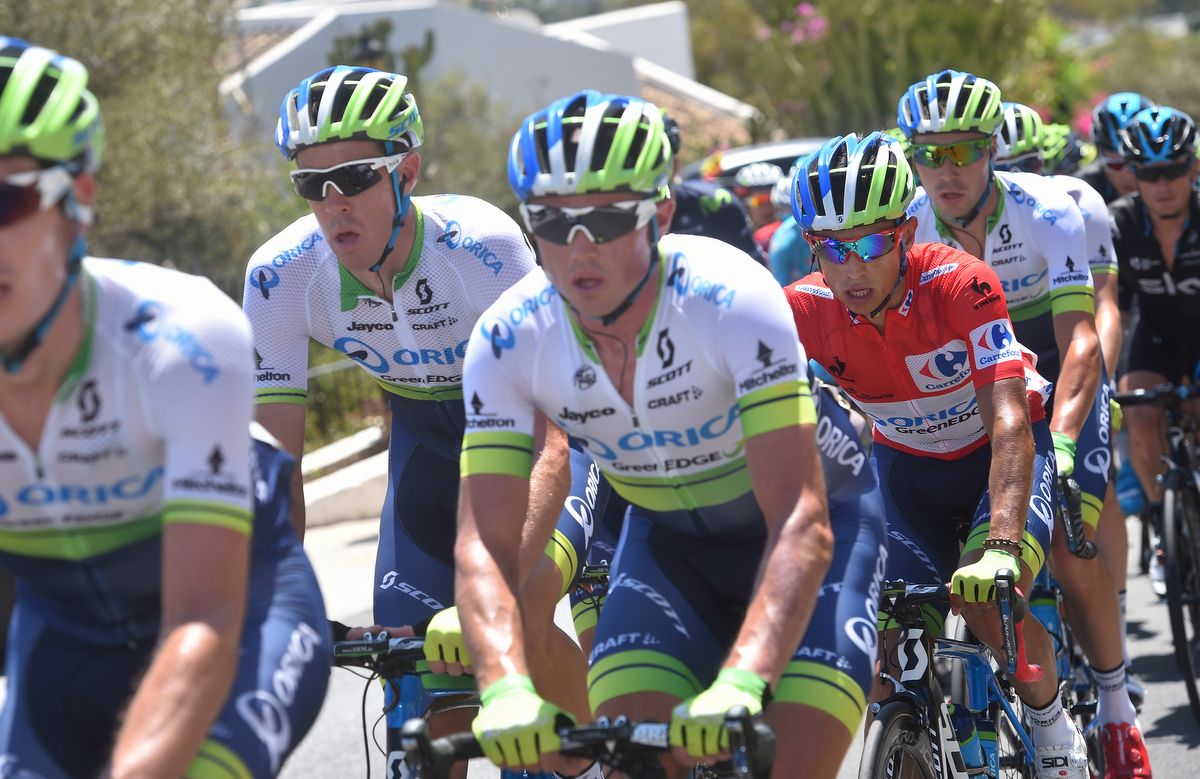 Orica-GreenEdge looking after Estaban Chaves in his first day as race leader