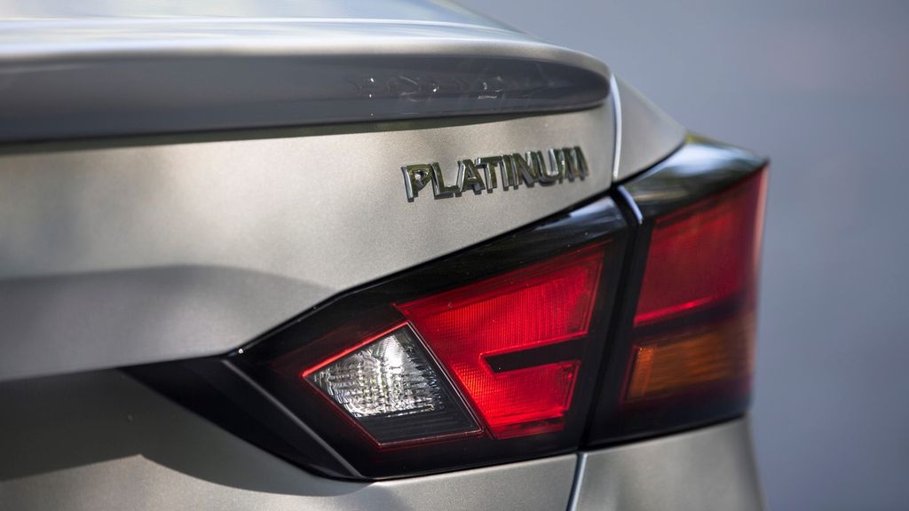 How fullstop adaptive cruise control helps you drive the 2020 Nissan