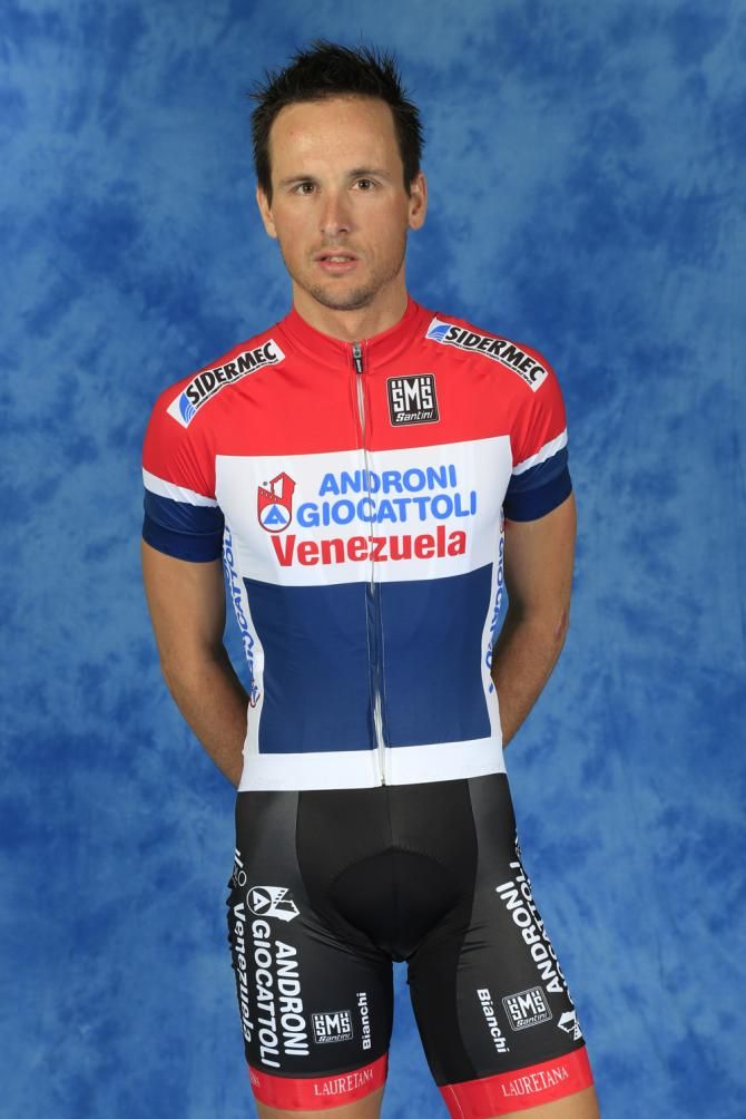 How long before we see Johnny Hoogerland in the break?