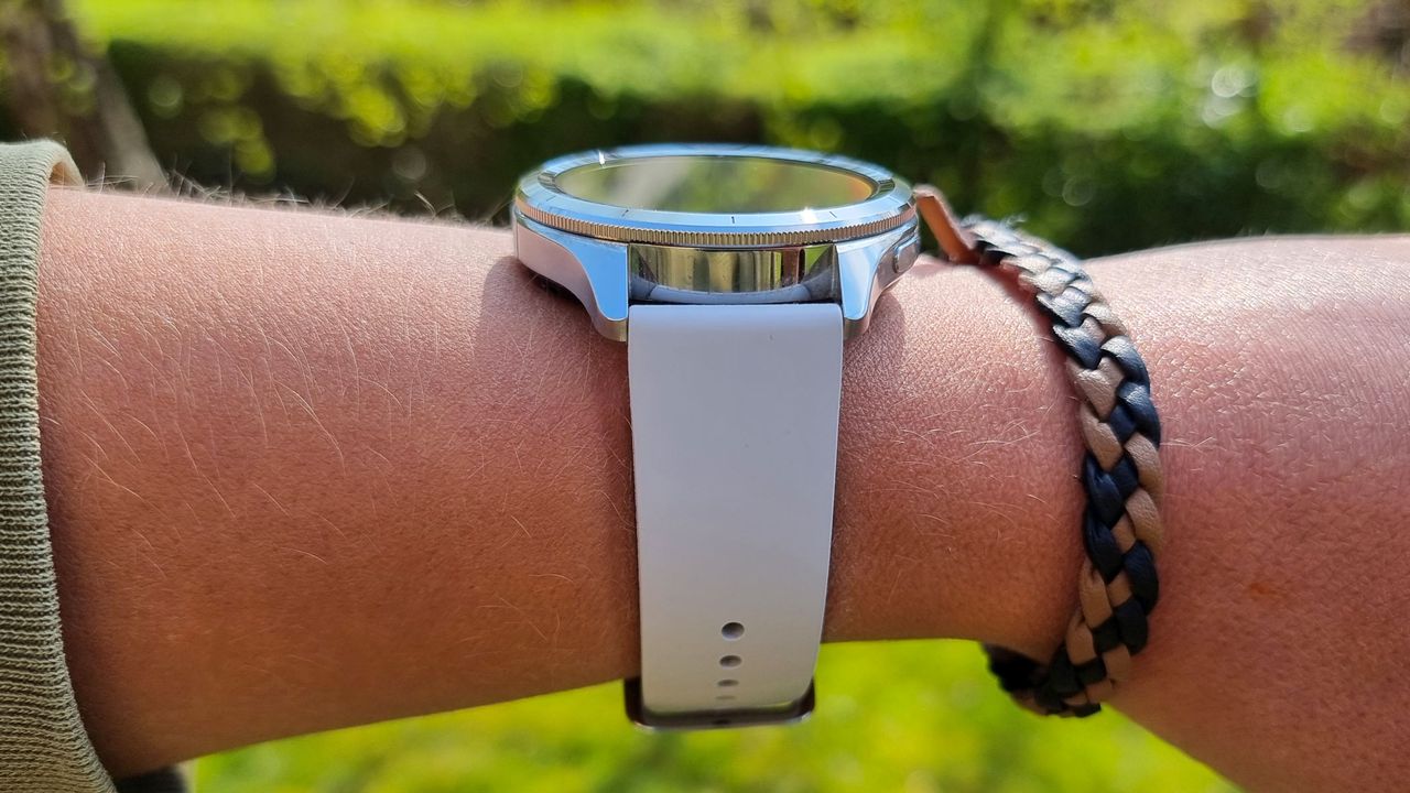 The Xiaomi Watch S4 on our reviewer's wrist, a view from the side