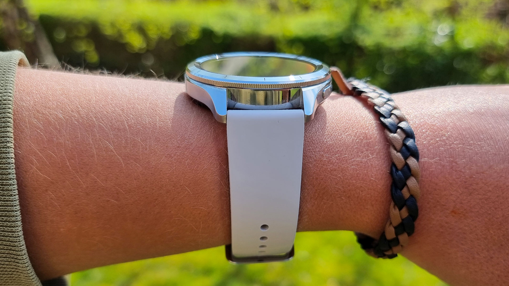 The Xiaomi Watch S4 on our reviewer's wrist, a view from the side