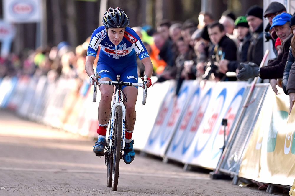 Sanne Cant on her way to winning the 2016 Belgian championships
