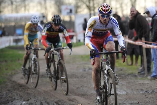 Zdenek &Scaron;tybar (Telenet Fidea Cycling Team) leads Sven Nys and Kevin Pauwels
