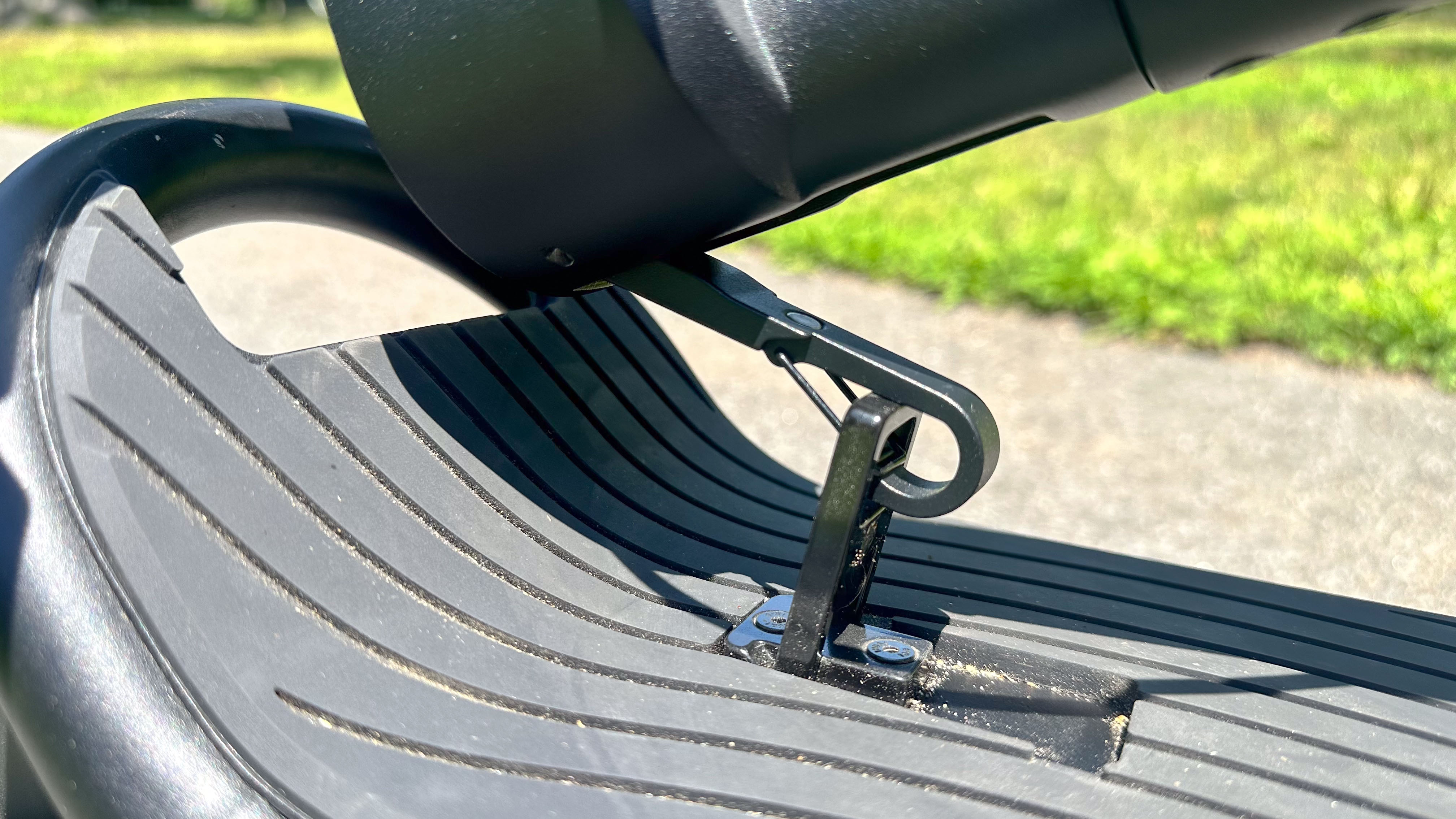 Apollo Explore 2.0 rear deck