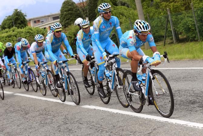 The Astana team of Giro leader Vincenzo Nibali sets tempo in the peloton