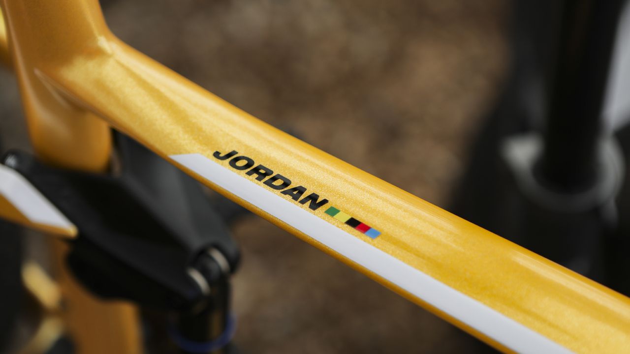 Sarrou's BMC Fourstroke