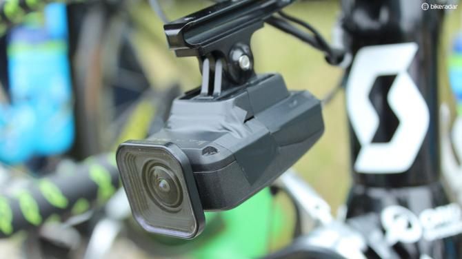 The angle of the camera is adjusted via the K-Edge metal mount