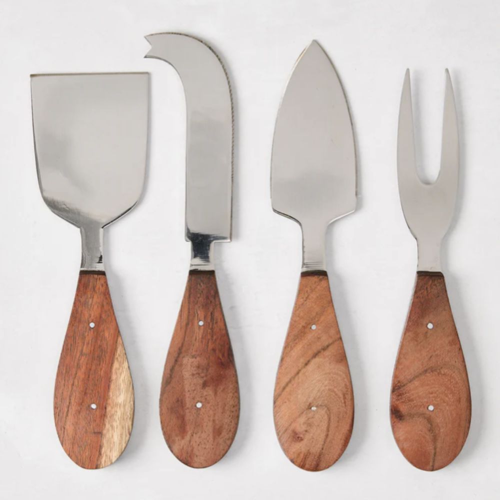 Set of 4 wooden handled stainless steel cheese knives