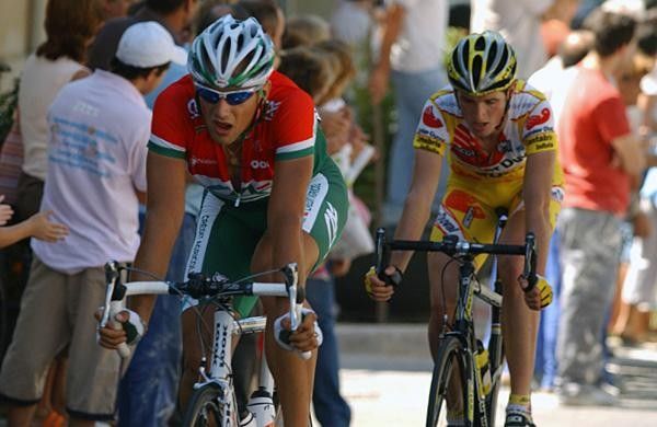 Laszlo Bodrogi (CA) comes into the finish