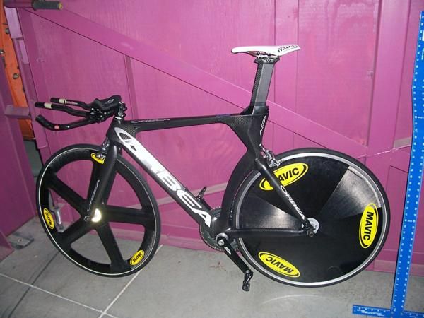 Reid Mumford's Orbea is ready for the wind tunnel.