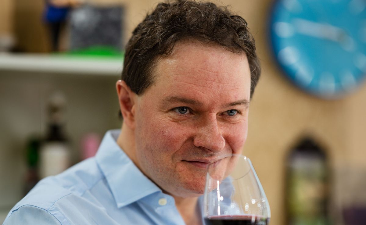 DWWA Regional Chair for Asia: Dr Edward Ragg MW | Decanter