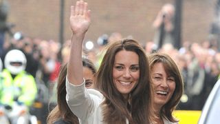 The Princess of Wales is seen arriving with her mother Carole Middleton (R) and sister Pippa Middleton (L) at the Goring Hotel in 2011