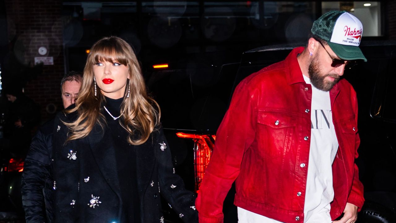 Taylor Swift and Travis Kelce go for dinner in New York City