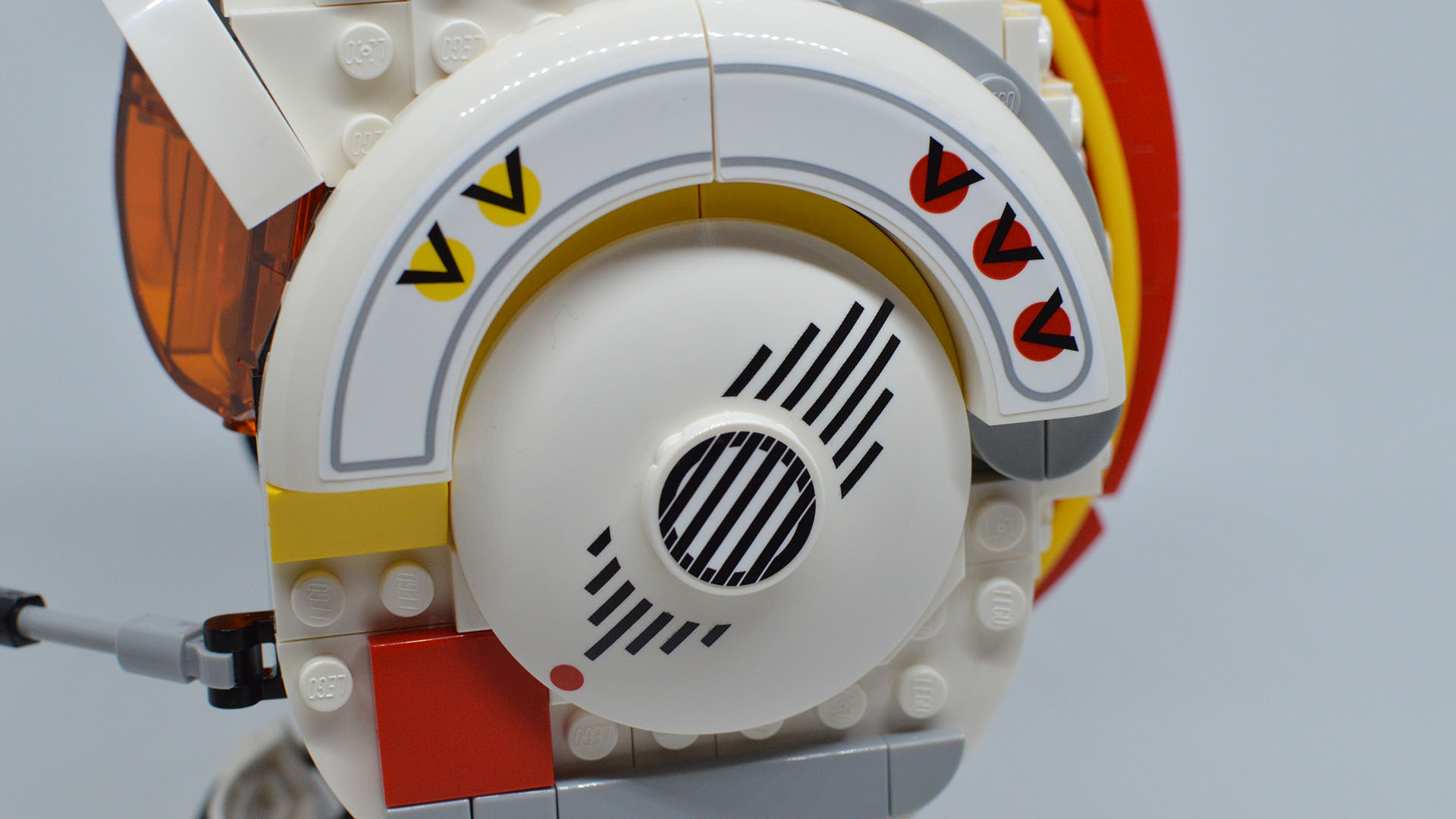 Lego Star Wars Luke Skywalker (Red Five) Helmet