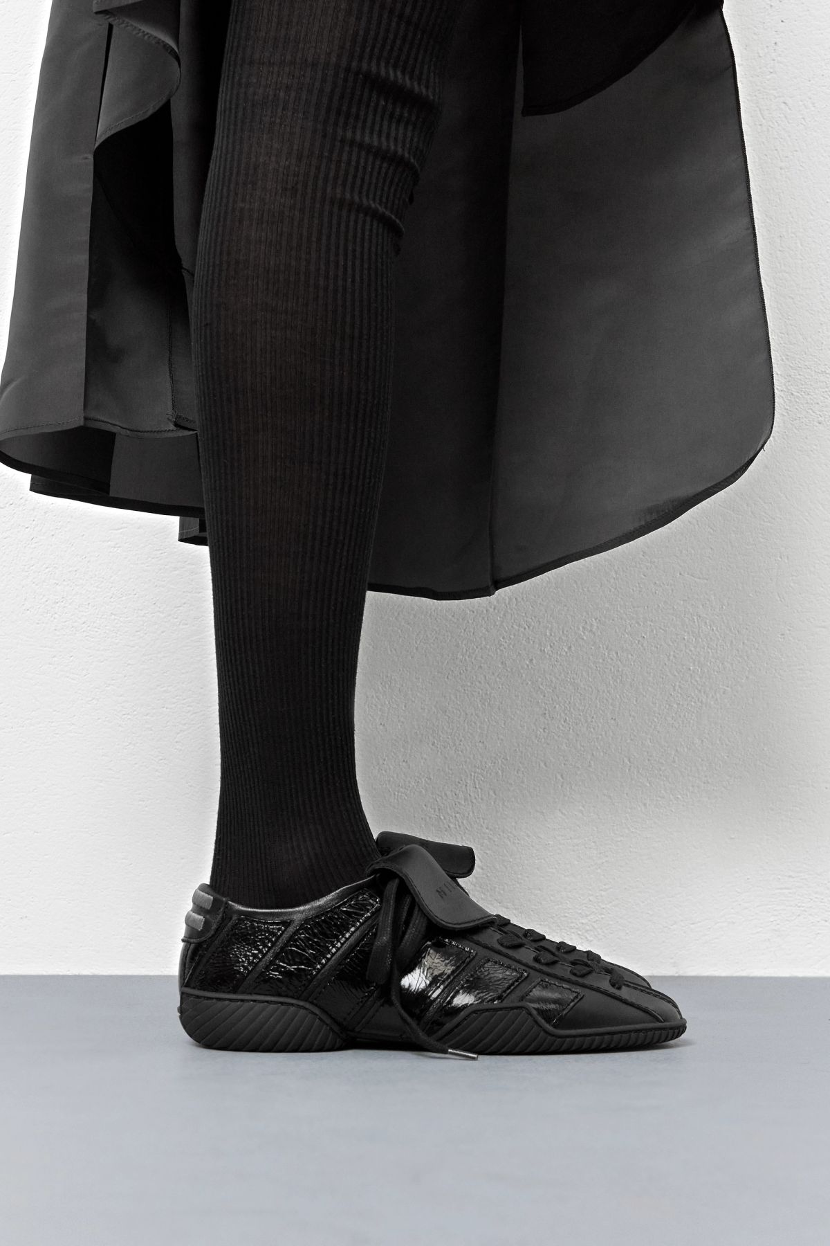 Nikoletta Sneakers - Black Nappa Leather