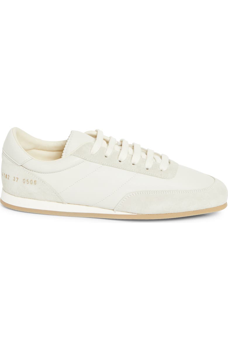 Minimal Runner Sneaker