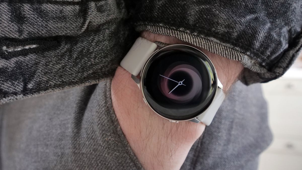 Galaxy watch active reviews hot sale