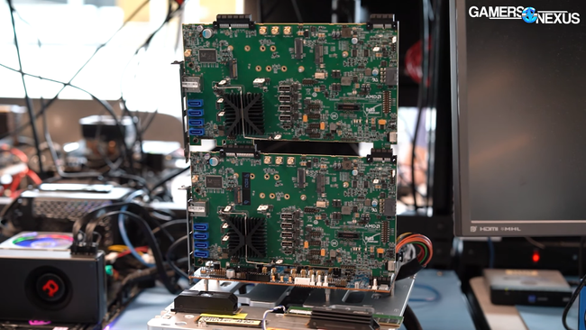 AMD Engineers Show Off 'Infinitely' Stackable AM5 Chipset Cards | Tom's ...