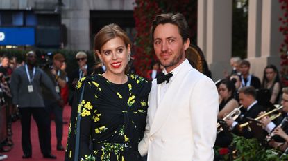 Rare photo of Princess Beatrice's daughter Sienna is released