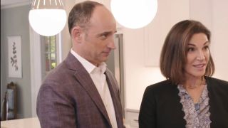 David Visentin and Hilary Farr get final thoughts in Love It or List It screenshot.