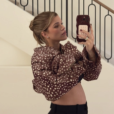 sofia grainge announces her pregnancy