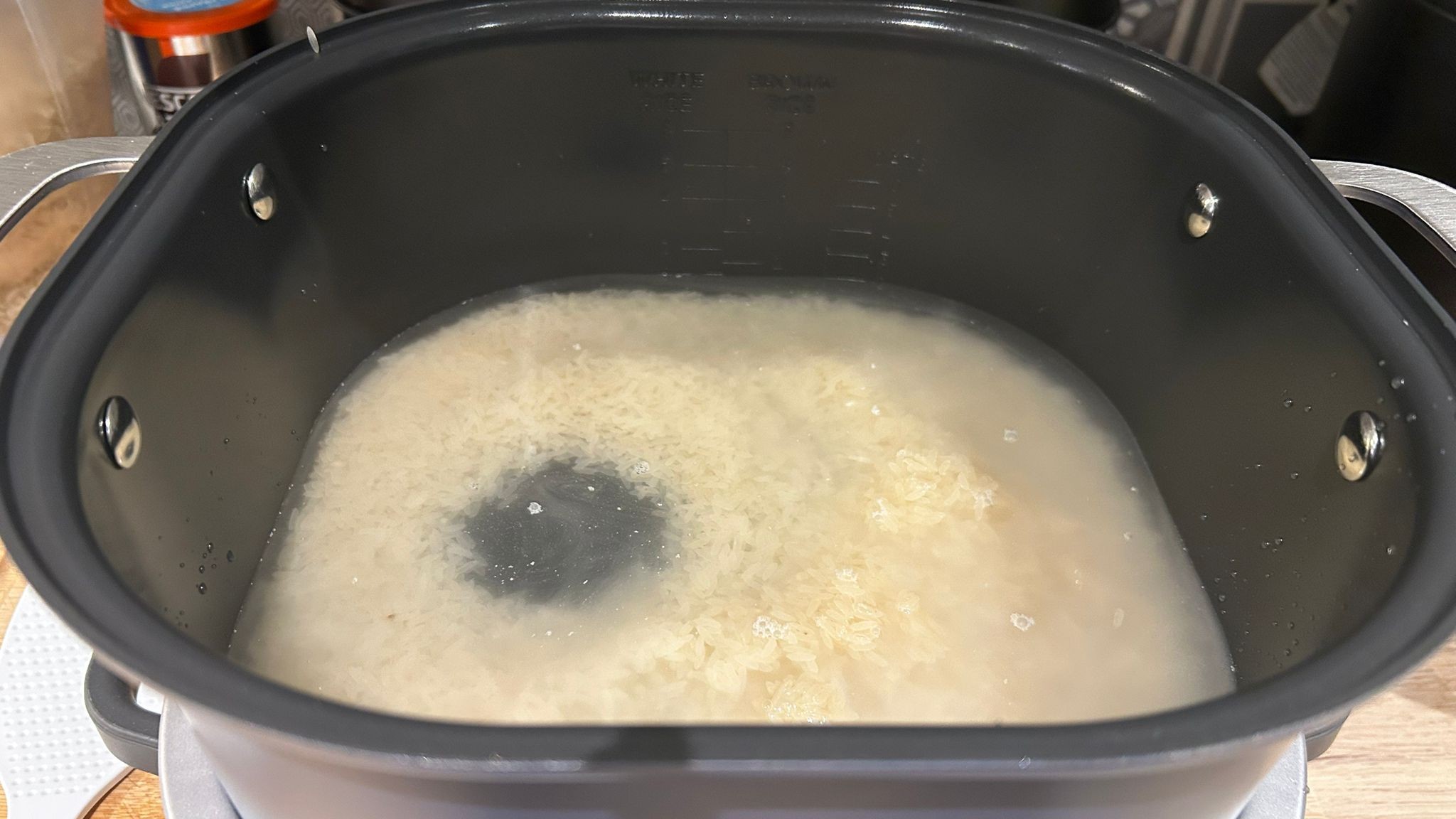 Uncooked white rice in Ninja Foodi PossibleCooker