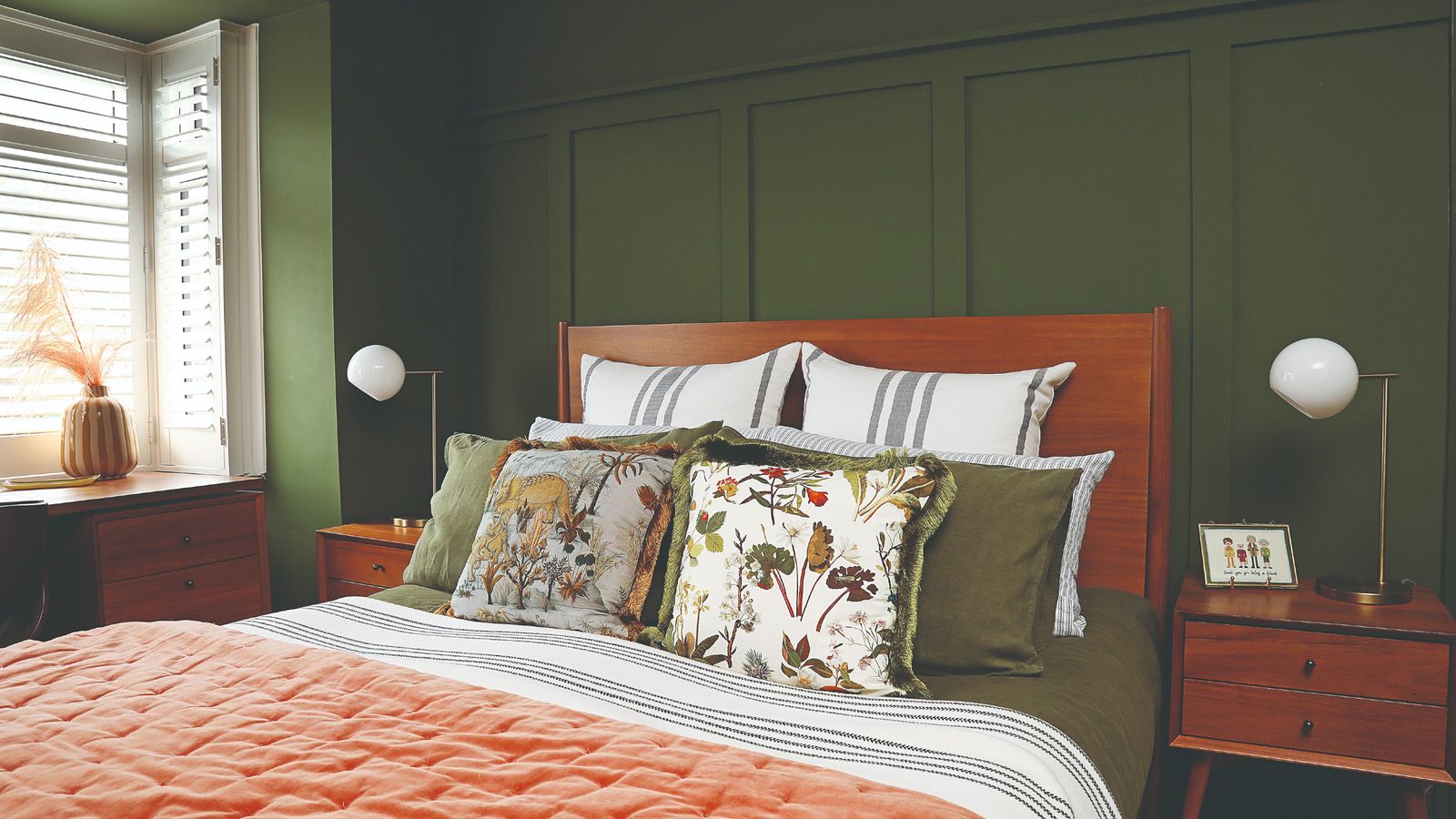 Can you sleep with an electric blanket on? 5 things to consider Ideal