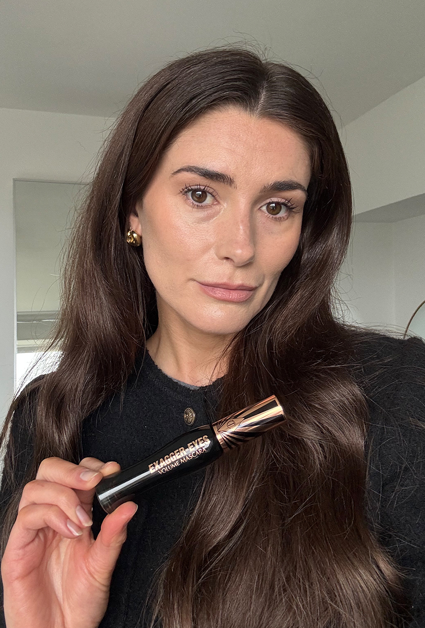 Eleanor wearing Charlotte Tilbury Exaggereyes Mascara
