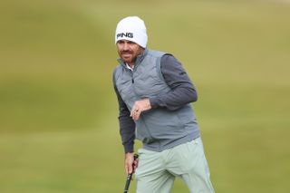 Louis Oosthuizen walks off the putting green